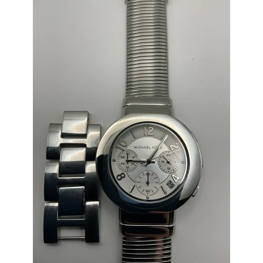 Michael Kors Silver Tone Chronograph Stretch Bracelet Watch Extra Links